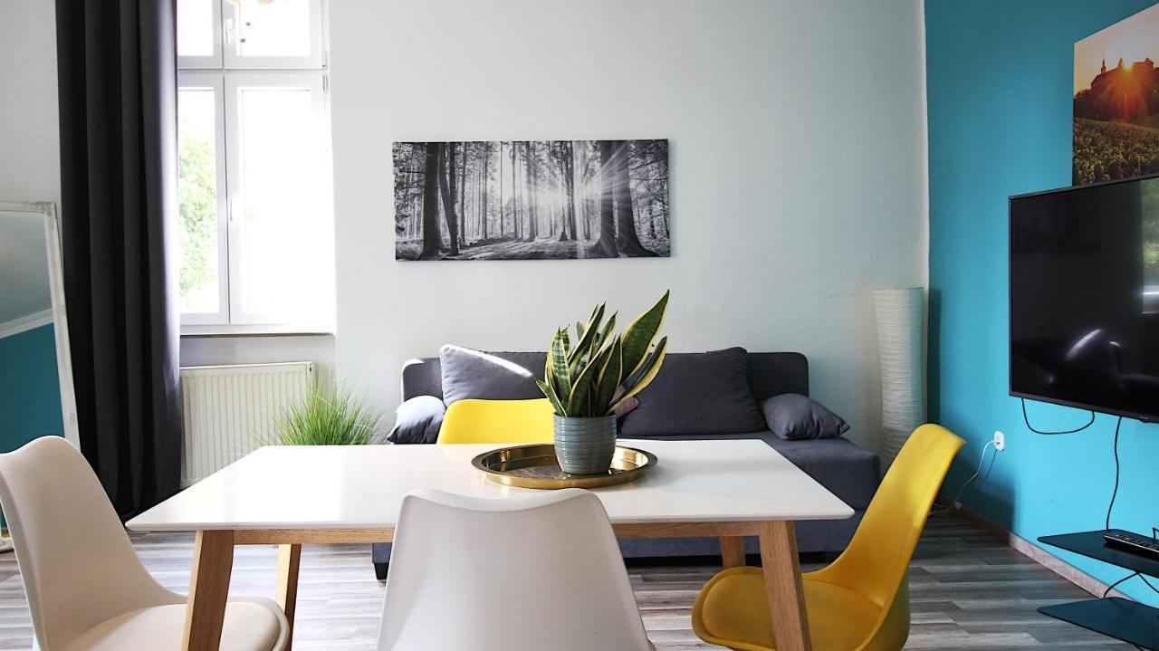 Schicke 2-Zimmer-City-Wohnung Вюрцбург Экстерьер фото